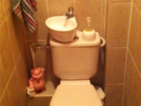 WiCi Mini, kleines Becken für WC - Herr P (Frankreich - 45)